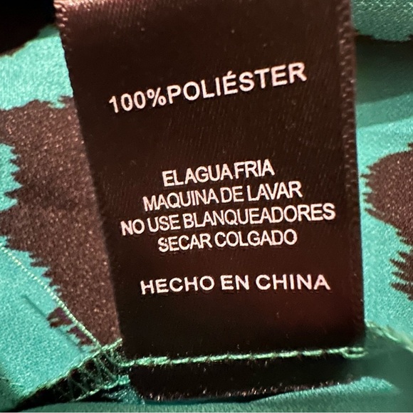 Anthropologie Sunday In Brooklyn Green Cheetah Print Sleeveless Blouse Small - Picture 8 of 8